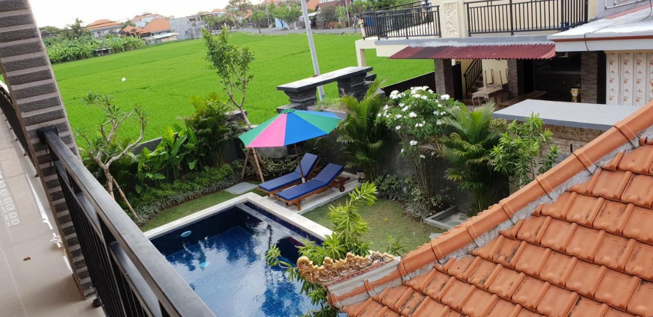 Sun Homestay Canggu Exterior photo
